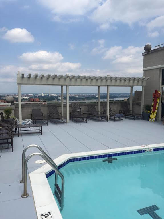 Boq Lodging In Rosslyn واشنطن المظهر الخارجي الصورة